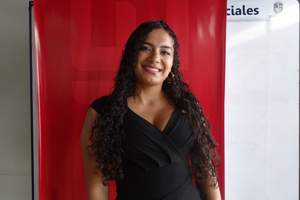 Martha Cecillia Clavijo Riveros, doctoranda del DIE-UD, recibe aprobación de proyecto de tesis doctoral