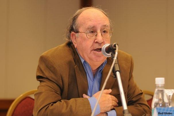 Imagen publicación: Maestría en Comunicación-Educación entregó premio Jesús Martín Barbero