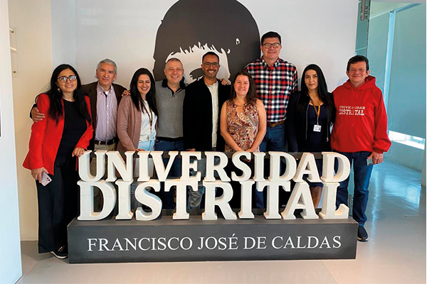 Imagen publicación: Una etapa del camino hacia la reacreditación de la Licenciatura en Matemáticas