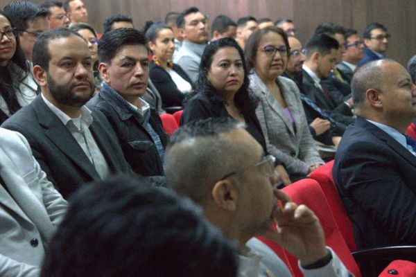 Imagen publicación: La Universidad Distrital fortalece su planta docente