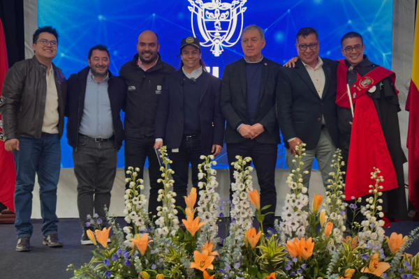 Imagen publicación: Social Tech lanza formación digital gratuita para más de 66.000 jóvenes