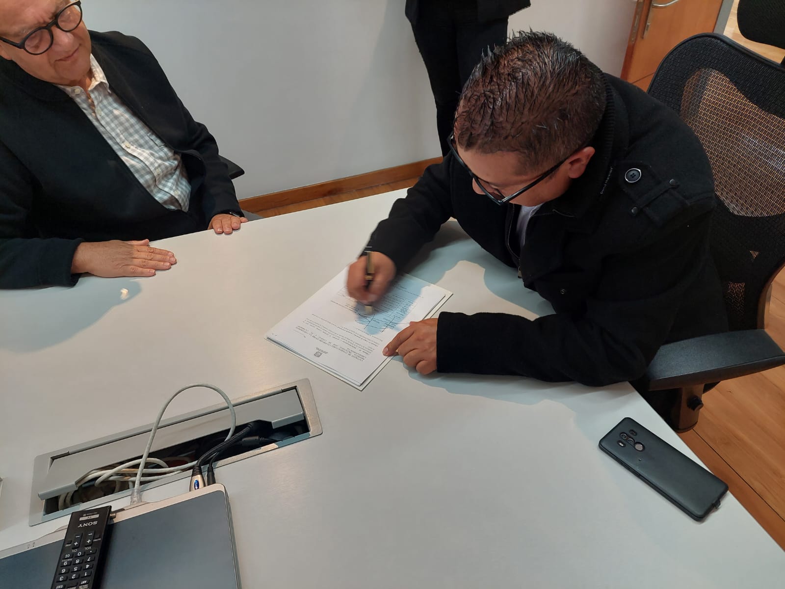 Suscritos contratos para obras en la Facultad de Ingeniería de la UD